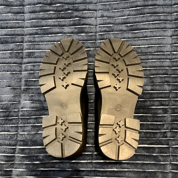 Madden Girl Mary Jane Platform - Picture 3 of 3